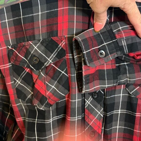 Ocean Pacific Plaid Long Sleeve Button Down Red Black Size Large - Picture 4 of 5